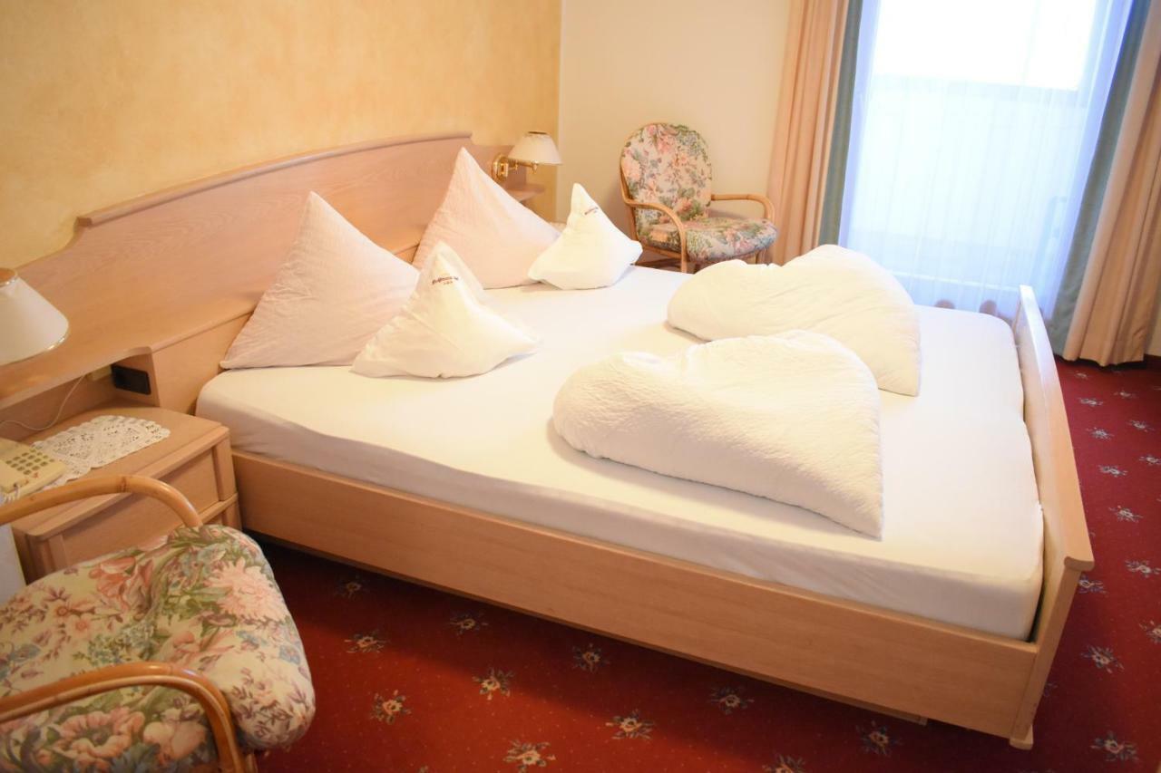 Hotel Nussbaumerhof *** Rodeneck Zewnętrze zdjęcie